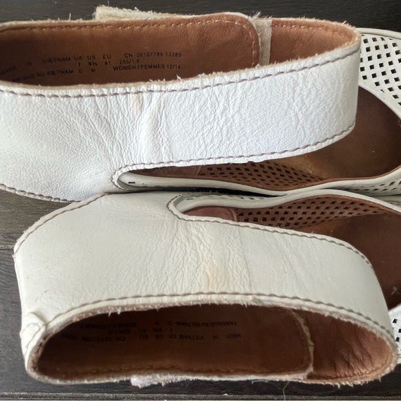 Clarks Clarene Prima Leather Wedge White Sandals Size 9.5 - Picture 6 of 15
